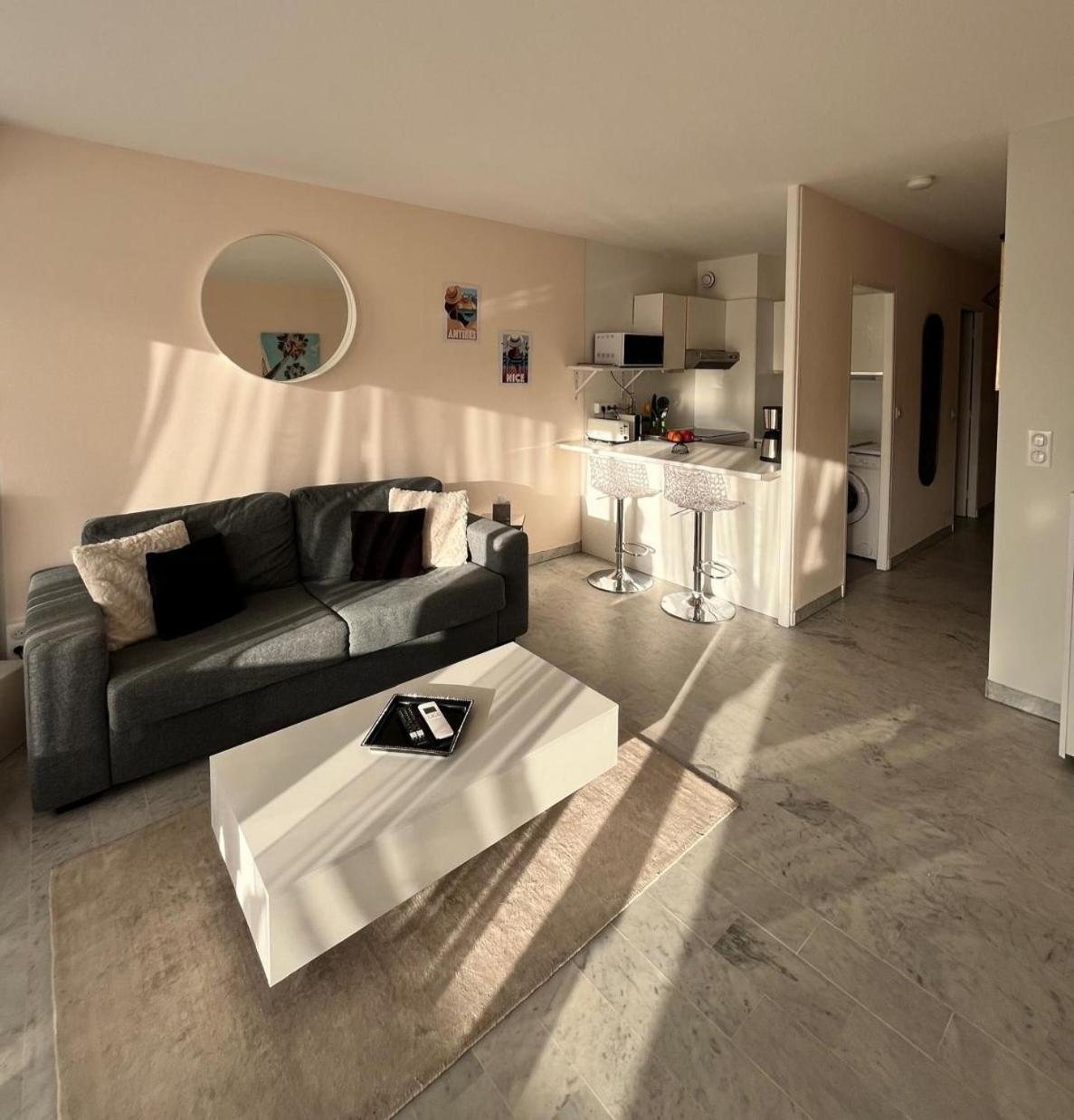 Grand Studio Localisation Ideale Antibes Zewnętrze zdjęcie